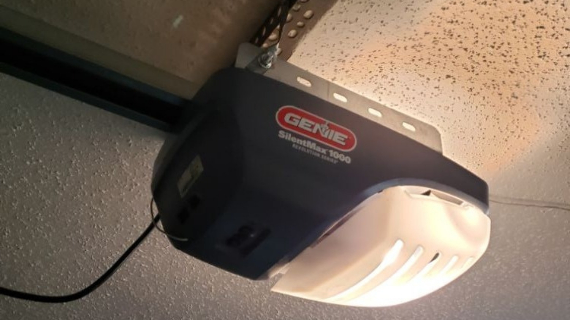 Garage Door Opener Installation Studio City